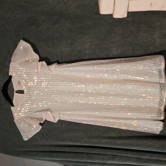Grace Karin Shimmering White Kids Dress - Picture 1 of 3